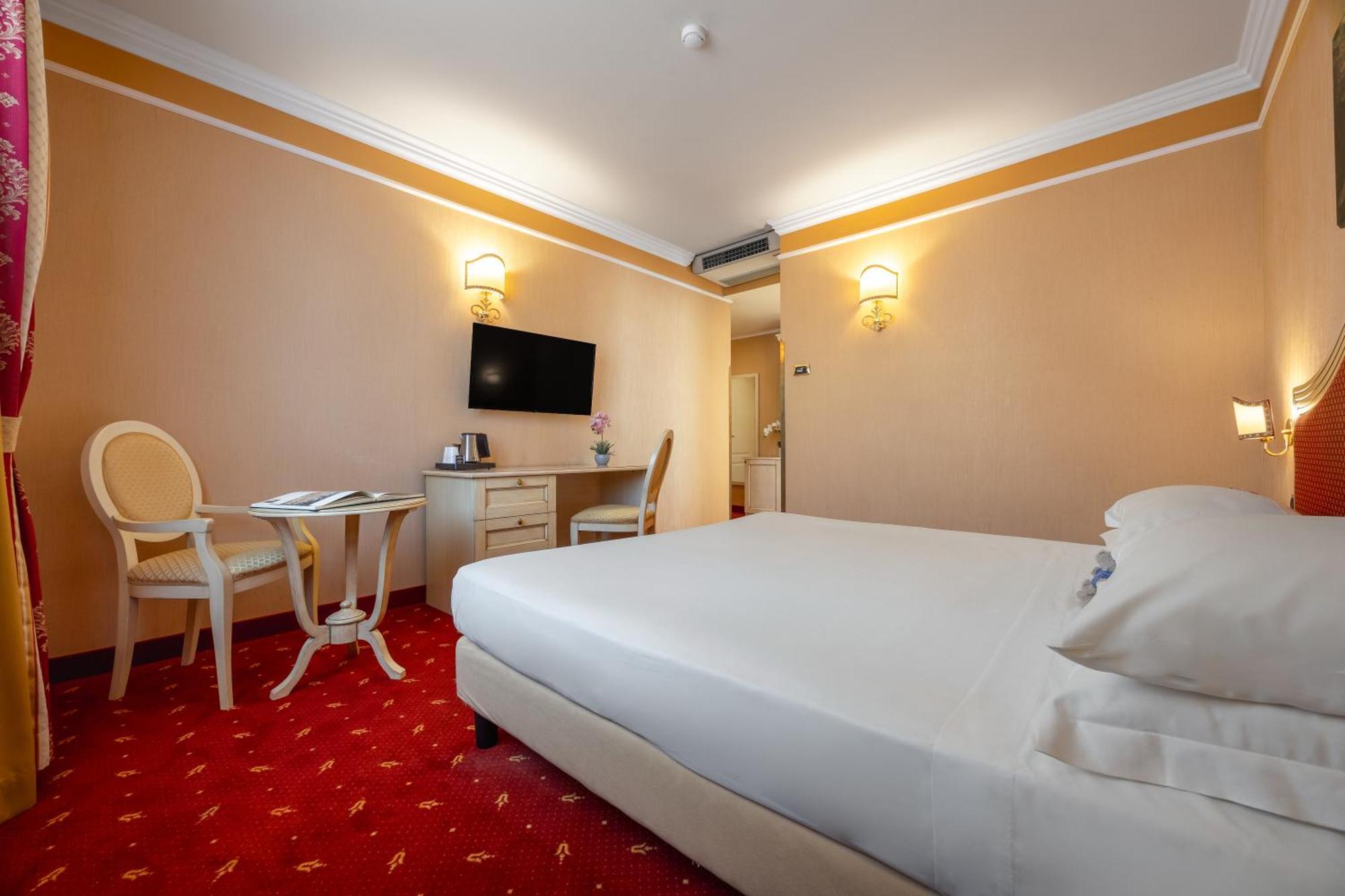 iH Hotels Padova Admiral Esterno foto