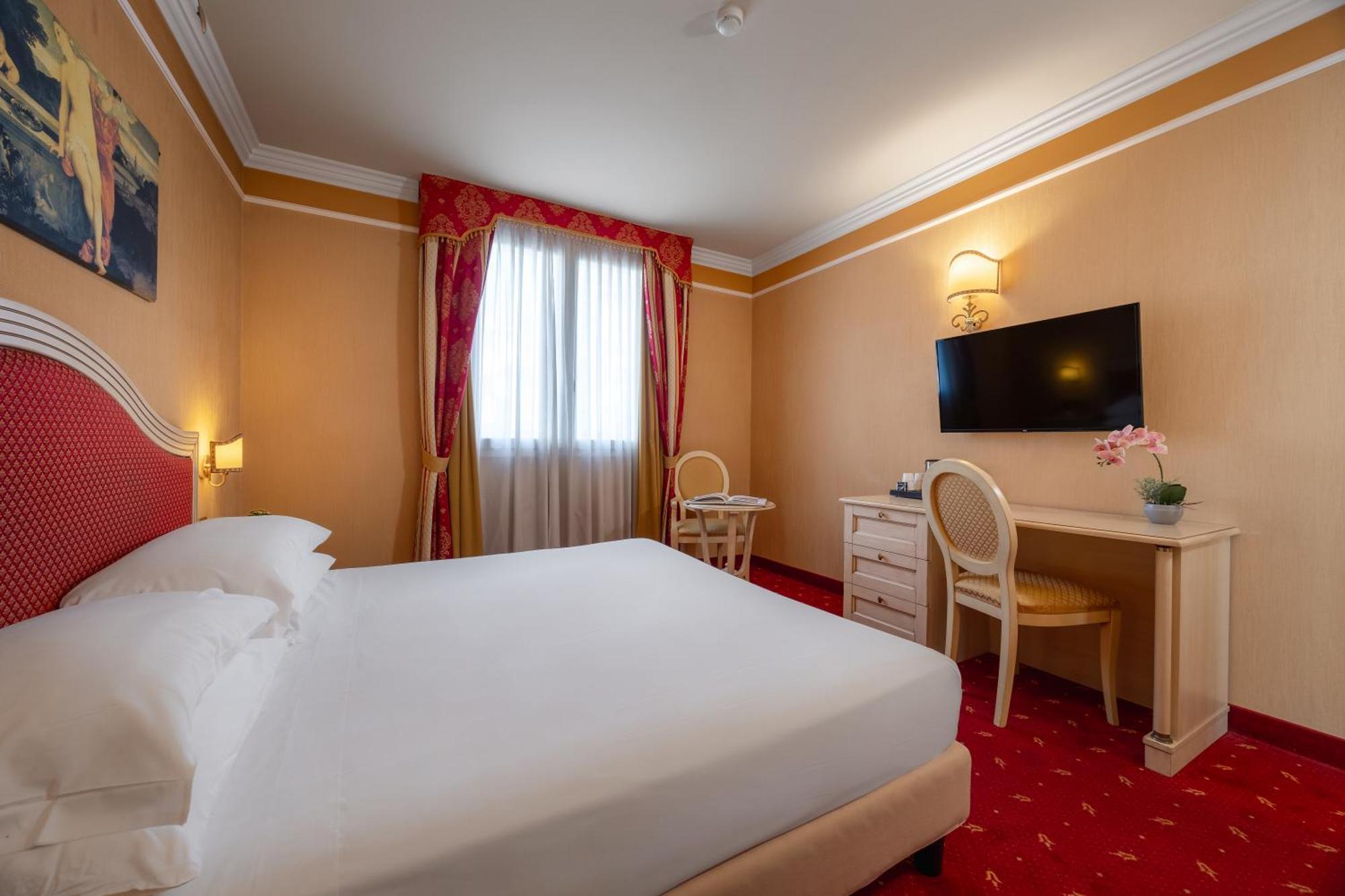 iH Hotels Padova Admiral Esterno foto