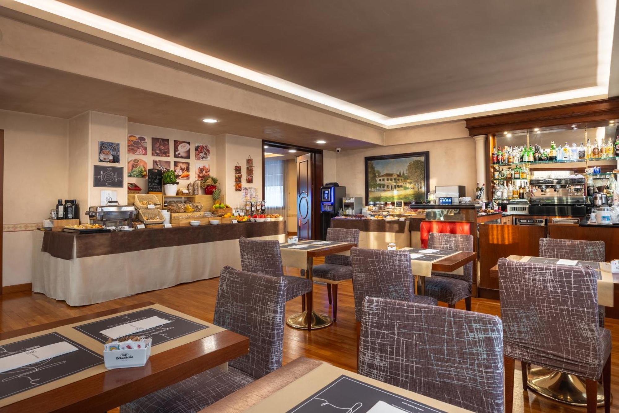 iH Hotels Padova Admiral Esterno foto