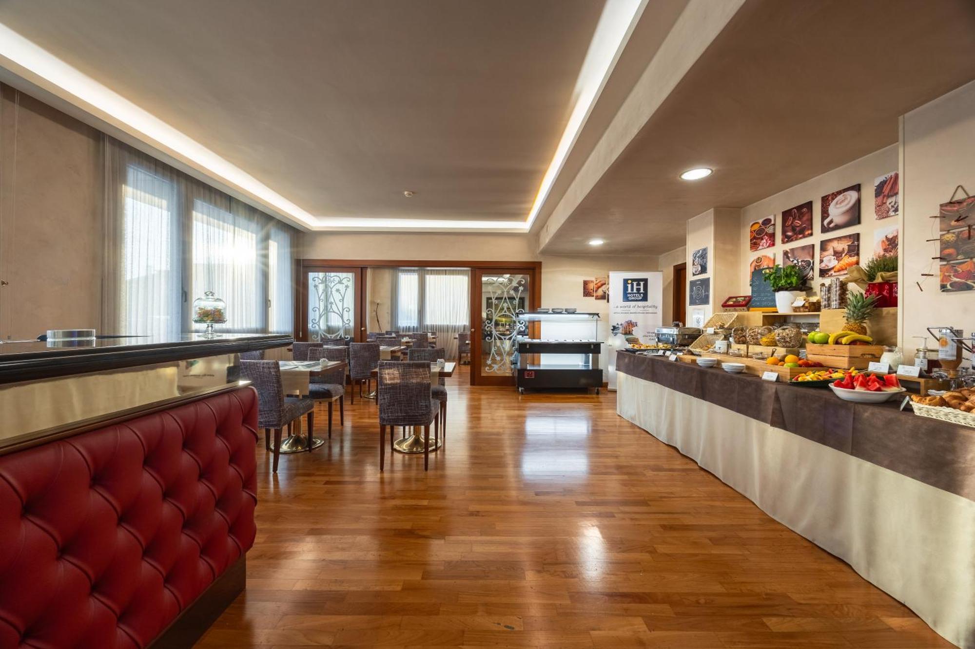 iH Hotels Padova Admiral Esterno foto