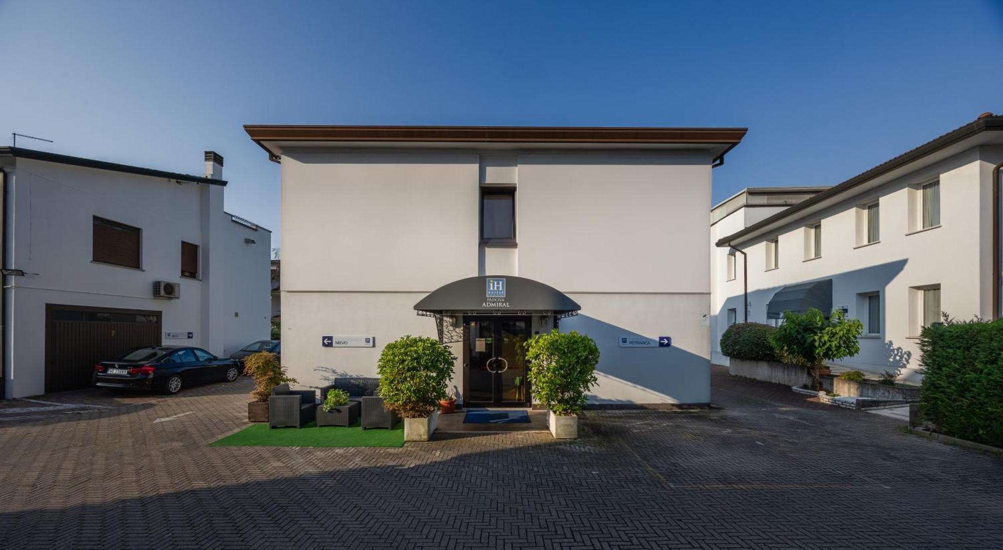iH Hotels Padova Admiral Esterno foto