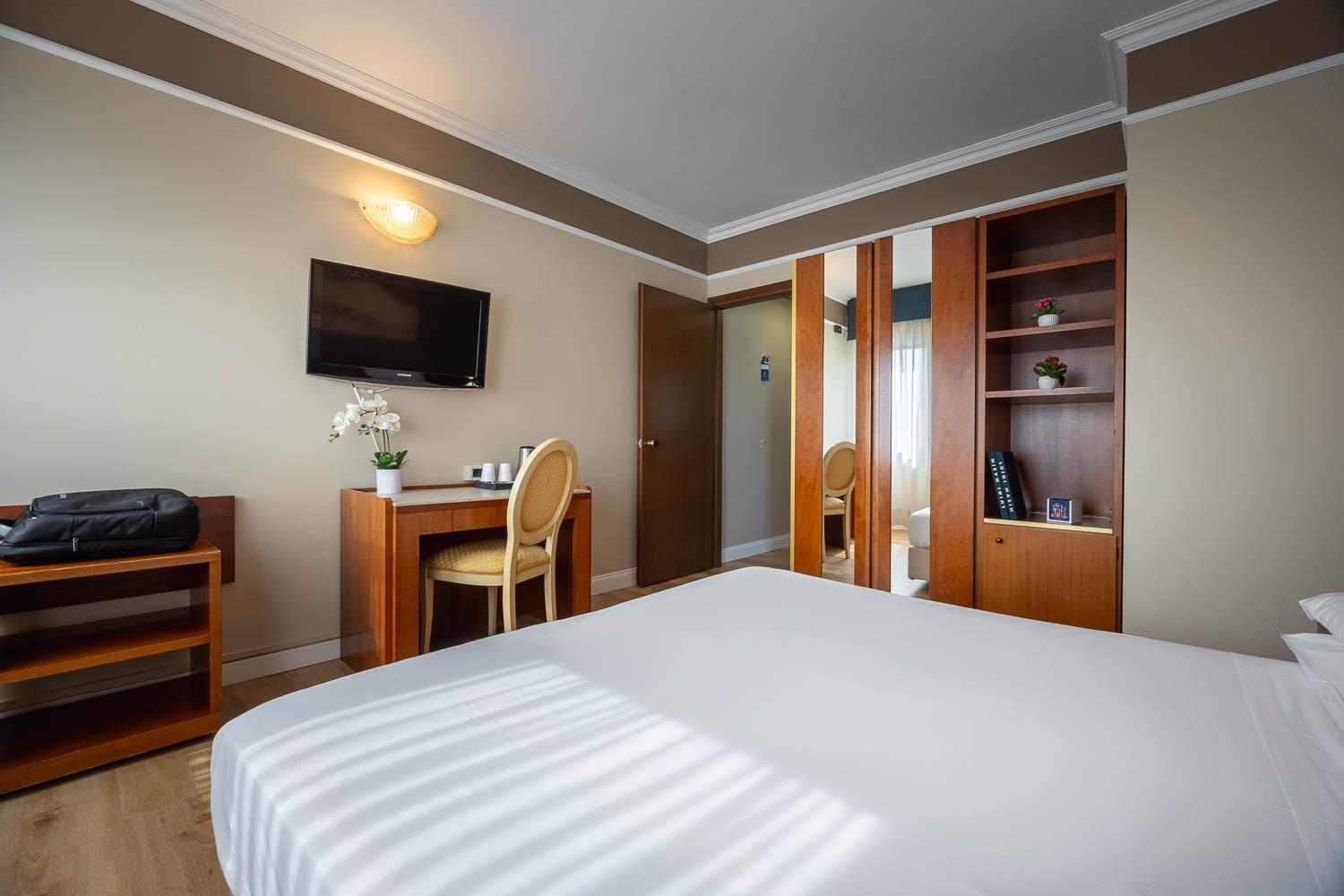 iH Hotels Padova Admiral Esterno foto