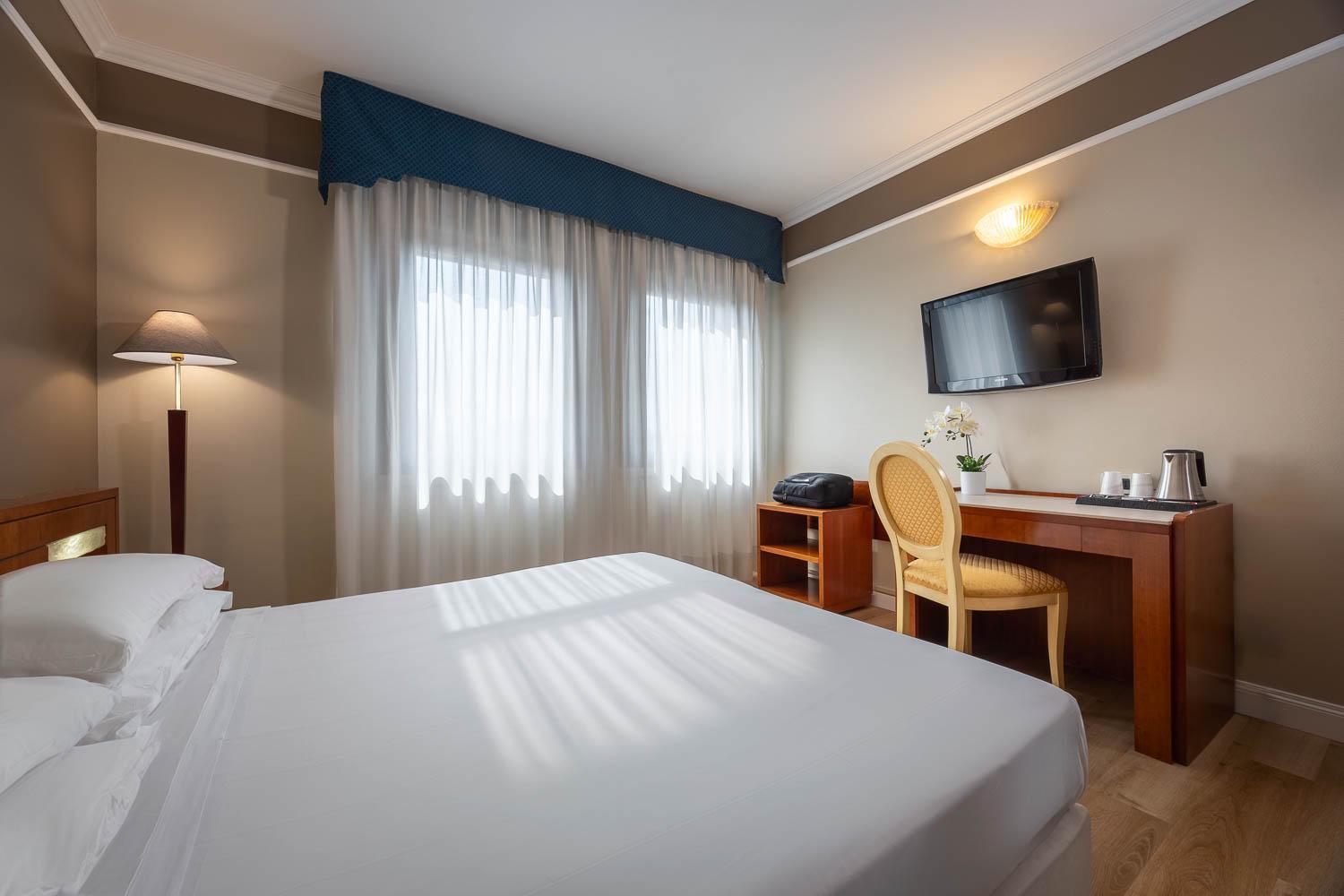 iH Hotels Padova Admiral Esterno foto