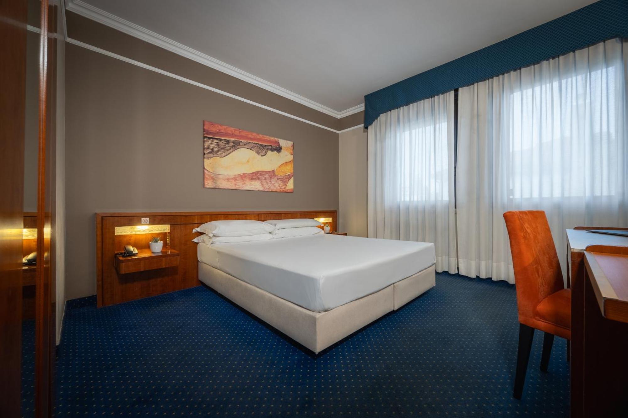 iH Hotels Padova Admiral Esterno foto