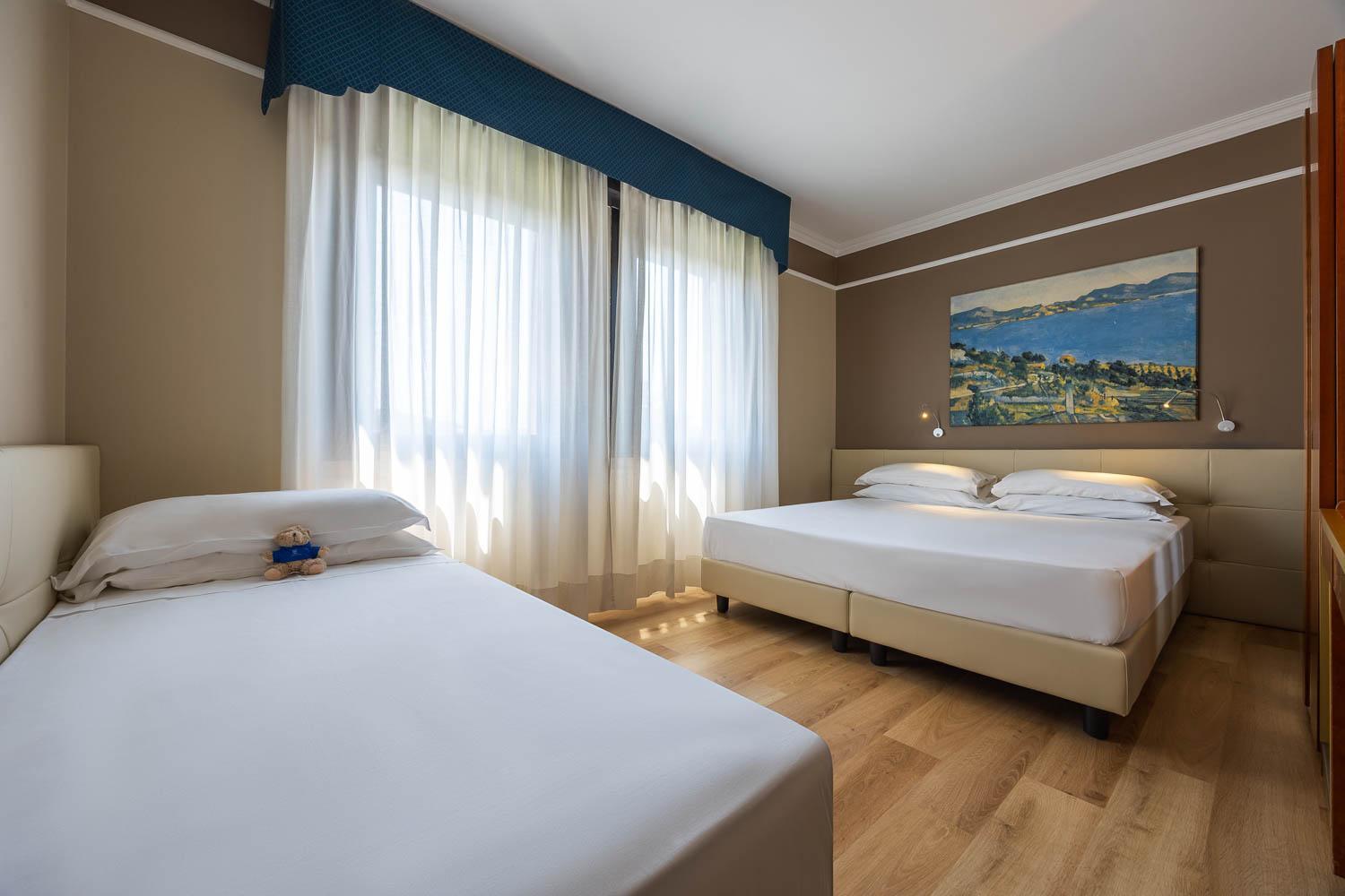 iH Hotels Padova Admiral Esterno foto